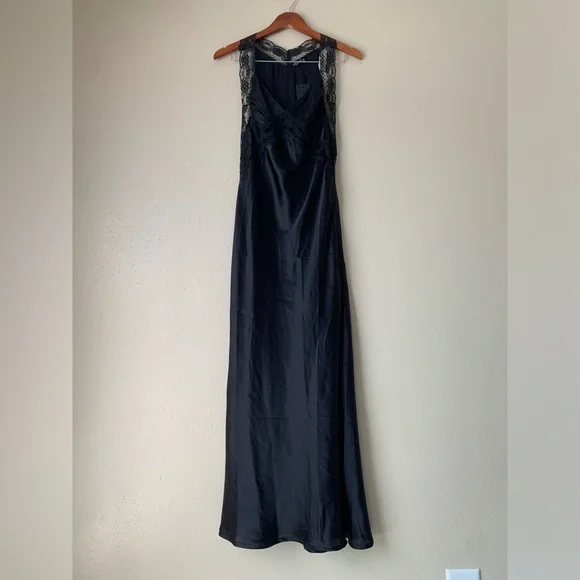 ❌SOLD❌Nasty Gal Black Satin Trim Lace Slip Dress Size Small - Picture 2 of 13